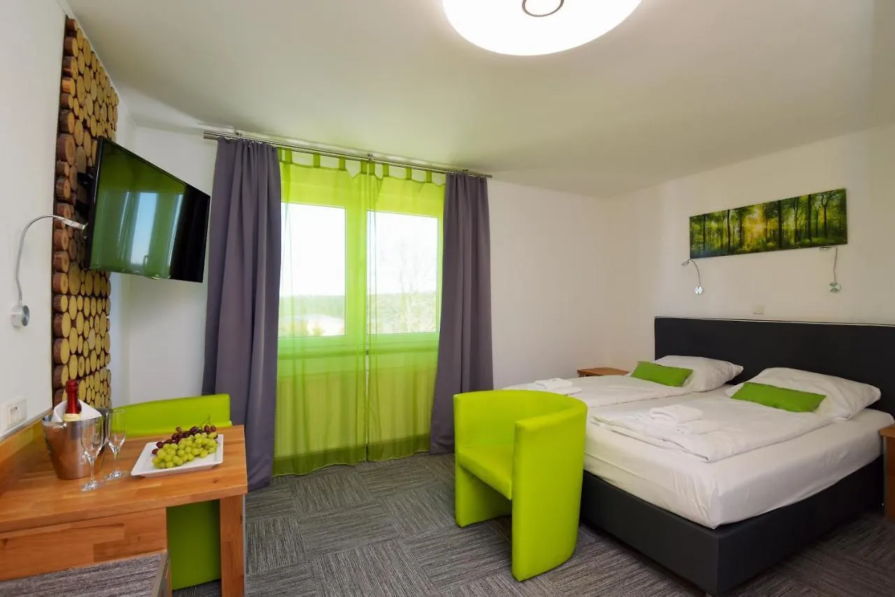 4 Zentrale Hotels nahe Hans-Renner-Schanze, die sich lohnen