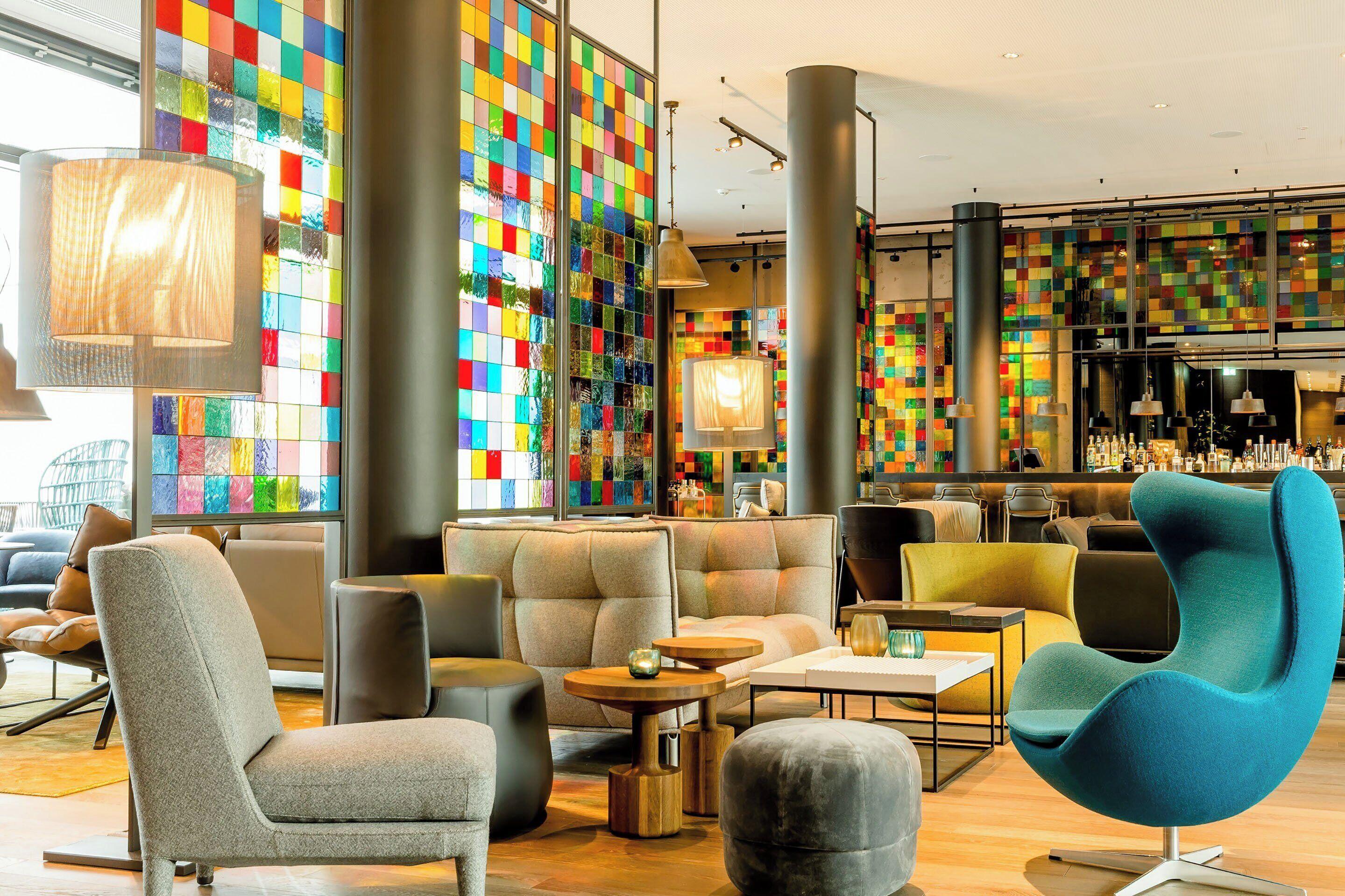 Zentral übernachten in Köln: 15 Hotels nahe der Hohenzollernbrücke